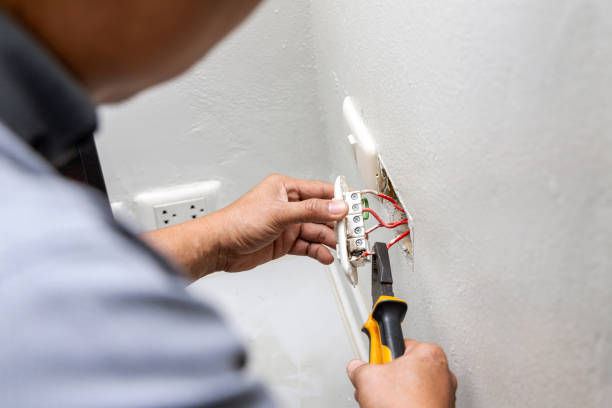Best Electrical Troubleshooting Services  in Leetonia, OH